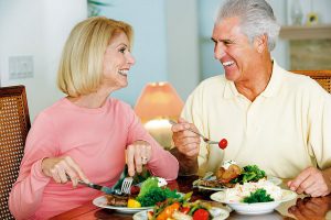 alimentacion-saludable-adultos-mayores, comida-saludable-adultos-mayores, comida-adultos-mayores