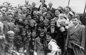 ICULT fotos reales libro La nina alemana sobre refugiados judios Sant Louis de Armando Correa Pasajeros judios a bordo del Sant Louis mayo 1939